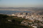 Foto, Bild: City von Kapstadt mit Hafen und Tafelbucht vom Signal Hill aus