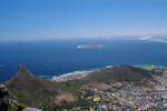 Foto, Bild: Blick vom Tafelberg auf Lions Head und Signal Hill und Robben Island