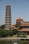 Foto, Bild: Die fünfzehnstöckige Pagode Bao-enta in der Tempelanlage Xichan Si