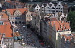 Foto, Bild: Blick vom Rathausturm auf die Langgasse, das Grüne Tor und die Speicher