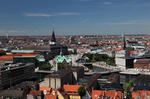 Foto, Bild: Blick von der Vor Frelsers Kirke über Kopenhagen mit der Börse und Christiansborg