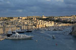 Foto, Bild: Malta, Blick auf  Grand Harbour, Vittoriosa (Birgu) mit Malta Maritime Museum und Dockyard Creek