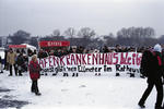 Foto, Bild: Demonstration beim Wintervergnügen auf der zugefrorenen Außenalster