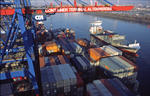 Foto, Bild: Containerschiff, Containerverladung am CTA Container Terminal Altenwerder Hamburg vom Ausleger der Containerbrücke aus