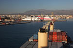 Foto, Bild: Einfahrt in den Hafen von Heraklion mit Heraklion Crete Cruise Port und Heraklion (Iraklion) Ferry Port
