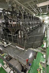 Foto, Bild: Hauptmaschine (main engine) 12-Zylinder (MAN 12K98 ME 7)