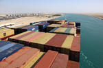 Foto, Bild: Suezkanal (Sueskanal) nördlich von Suez von einem Großcontainerschiff aus