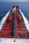 Foto, Bild: Vorschiff des Tankers (Chemikalientanker, Produkttanker) mit Bugschwell (Bugwelle) im Mittelmeer