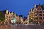 Foto, Bild: Gildehäuser beim Rathausplatz in Antwerpen